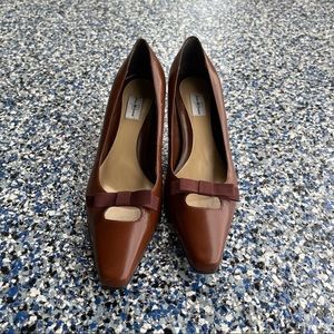 Brown JennyBuchanan Vintage low heel shoes